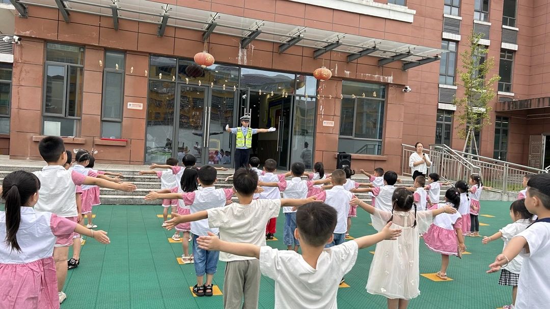 afd32eaa21a3249c0ffd9b255a94565a.jpg afd32eaa21a3249c0ffd9b255a94565a.jpg