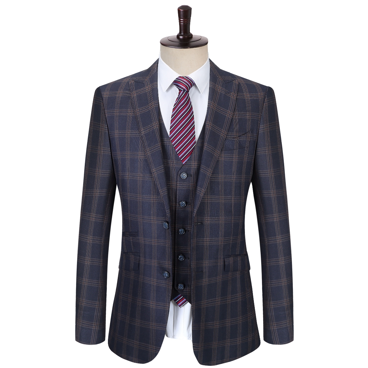 職業(yè)裝作為服裝產業(yè)中的重要一支